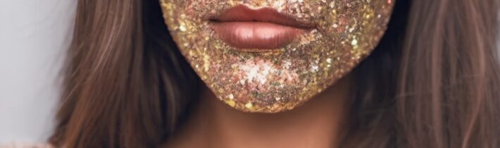 Glitter Face Masks Trend