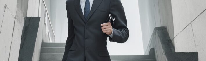 10 Traits of Calculated People Who Always Stay Steps Ahead